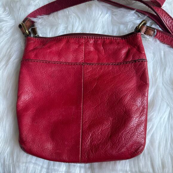 Vintage Fossil Red Leather Mini‎ Crossbody Bag Purse Classic Capsule Messenger - Picture 3 of 7
